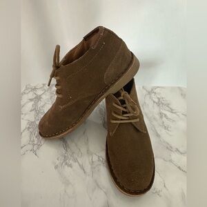 Kenneth Cole Reaction Desert Sun Suede Chukkas (SH84)
